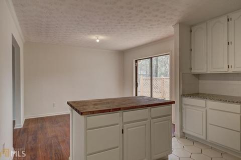 3952 Rolling Pl, Conley, GA 30288 photo 5