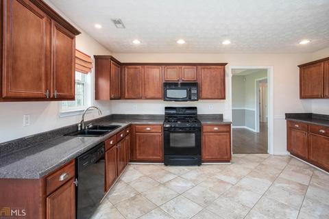 190 Windpher, Hampton, GA 30228 photo 4