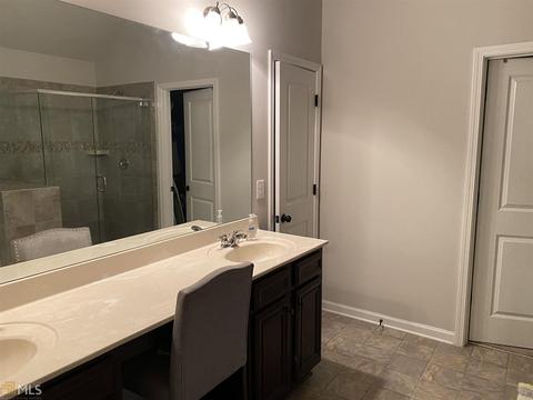 150 Rosemoore Dr, Covington, GA 30014 photo 5