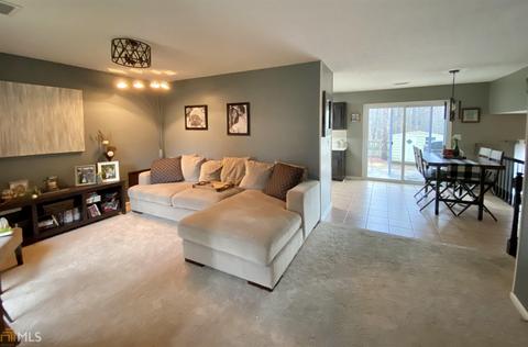 112 Silver Leaf Dr, Lagrange, GA 30241 photo 2