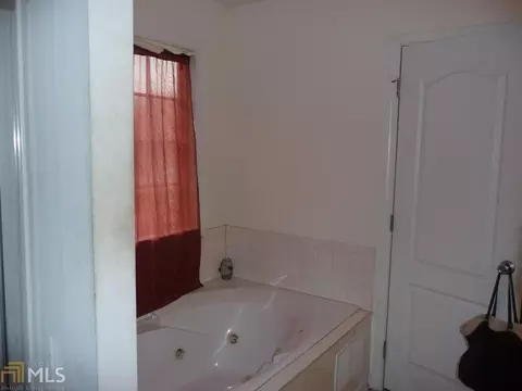 320 Lamar Ln, Covington, GA 30016 photo 10