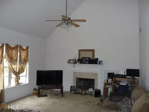 320 Lamar Ln, Covington, GA 30016 photo 3