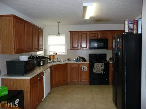 320 Lamar Ln, Covington, GA 30016 photo 7
