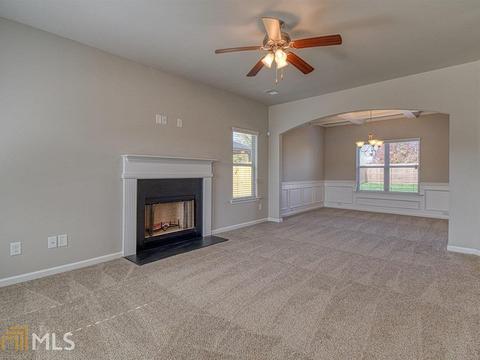 156 Amelia Dr, Byron, GA 31008 photo 5