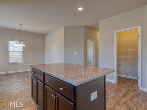 156 Amelia Dr, Byron, GA 31008 photo 16