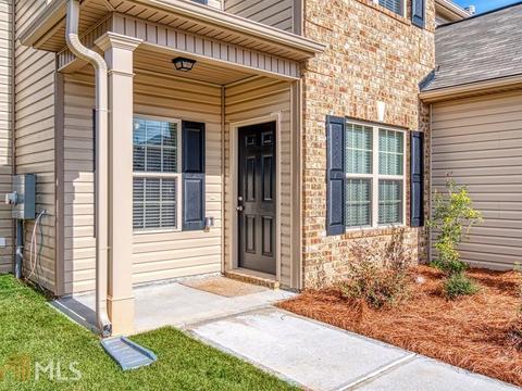 156 Amelia Dr, Byron, GA 31008 photo 2