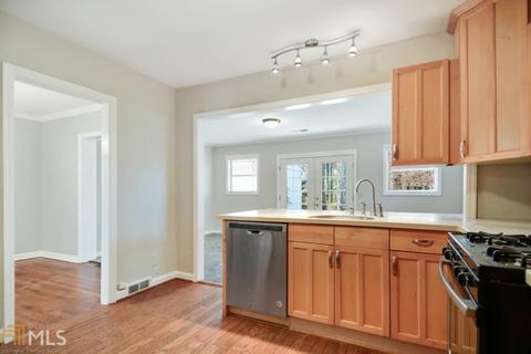 3480 Sexton Woods Dr, Chamblee, GA 30341 photo 9