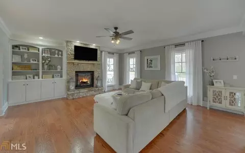 111 Sunrise Cir, Cornelia, GA 30531 photo 8