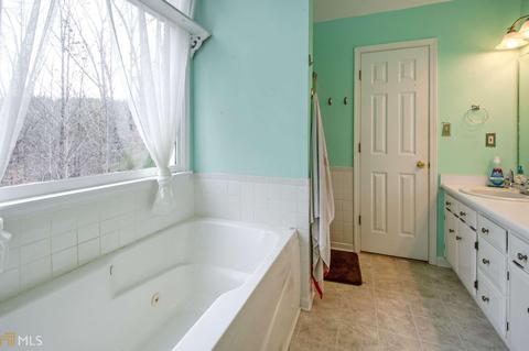 113 Windsor Dr, Toccoa, GA 30577 photo 23