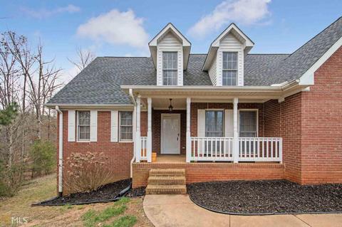 113 Windsor Dr, Toccoa, GA 30577 photo 3