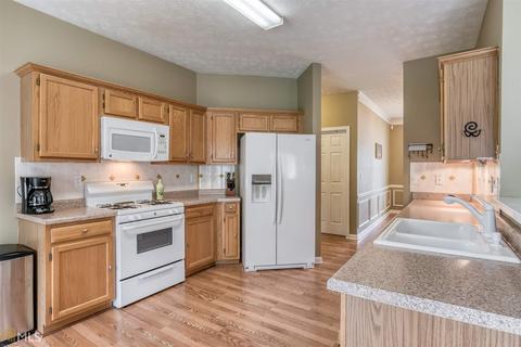 3485 Berwick South Dr, Duluth, GA 30096 photo 13