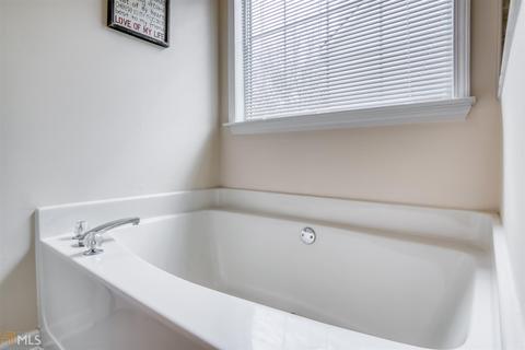 3485 Berwick South Dr, Duluth, GA 30096 photo 24