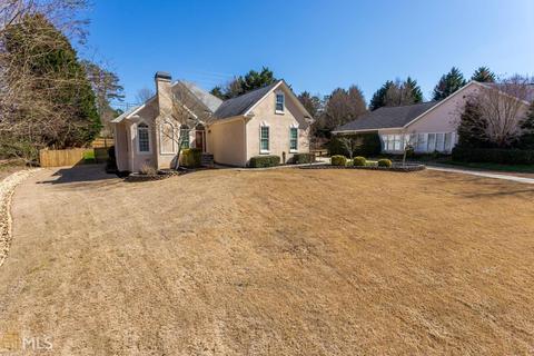 3360 Chartwell Ln, Suwanee, GA 30024 photo 2