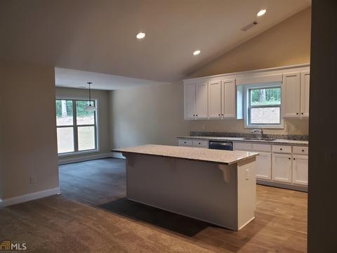 2533 Willow, Monroe, GA 30655 photo 3