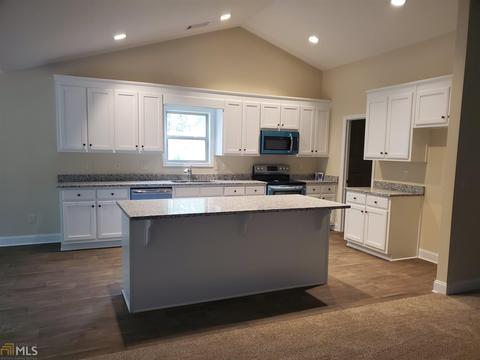 2533 Willow, Monroe, GA 30655 photo 2