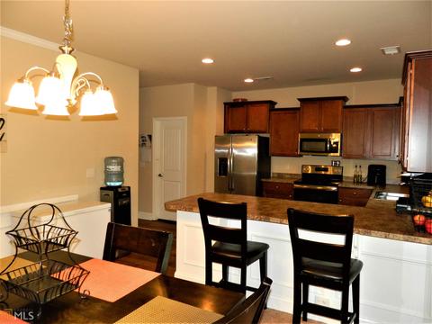 6765 Percy Way, Rex, GA 30273 photo 15