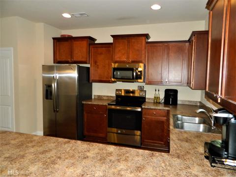 6765 Percy Way, Rex, GA 30273 photo 14