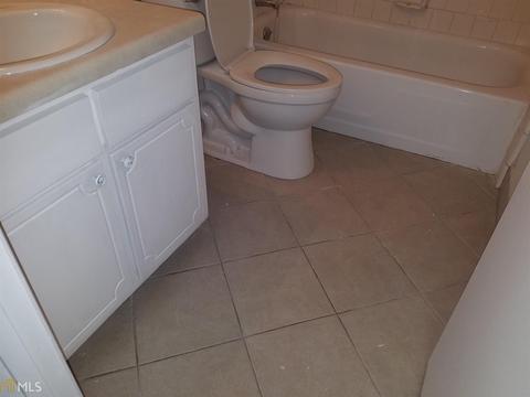 6041 Landover Cir, Morrow, GA 30260 photo 6