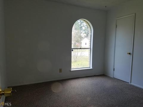 6041 Landover Cir, Morrow, GA 30260 photo 5