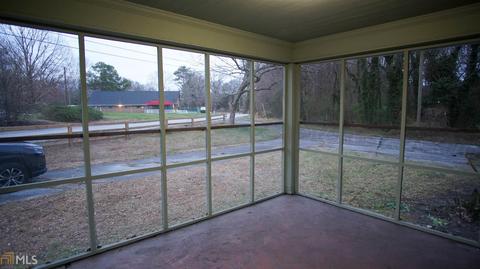 614 Denham St, Riverdale, GA 30274 photo 4