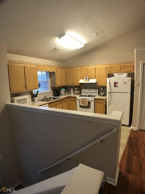 70 Hunters Trce, Covington, GA 30014 photo 11