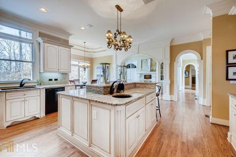8815 Glasgow Pointe Dr, Duluth, GA 30097 photo 13