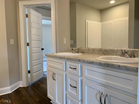 145 Clearwater Dr, Jackson, GA 30233 photo 10