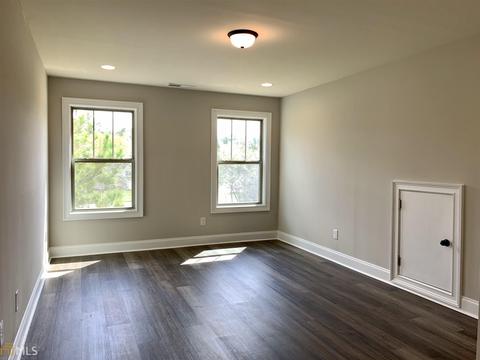 145 Clearwater Dr, Jackson, GA 30233 photo 8