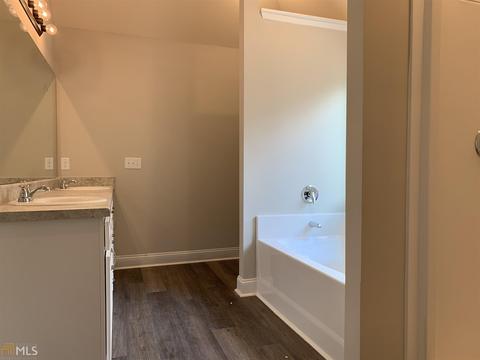 145 Clearwater Dr, Jackson, GA 30233 photo 18