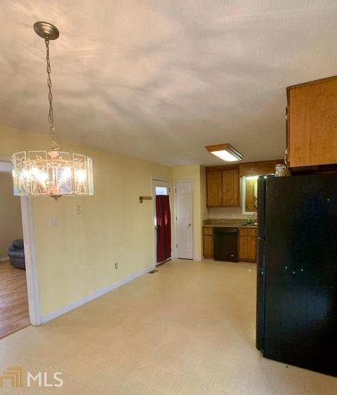 111 Lakeview Rd, Jackson, GA 30233 photo 8