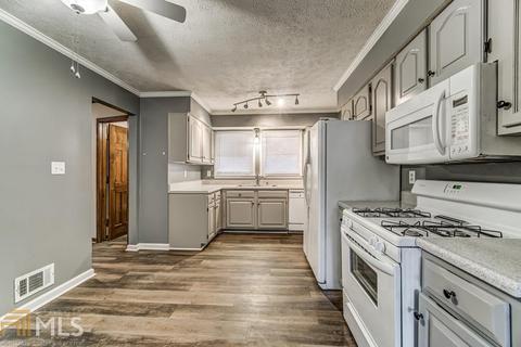 30 Yates Dr, Hampton, GA 30228 photo 9