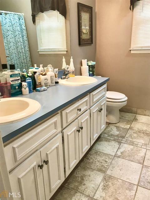 207 Upland Ct, Lagrange, GA 30240 photo 11