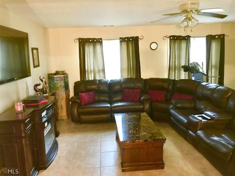 207 Upland Ct, Lagrange, GA 30240 photo 2