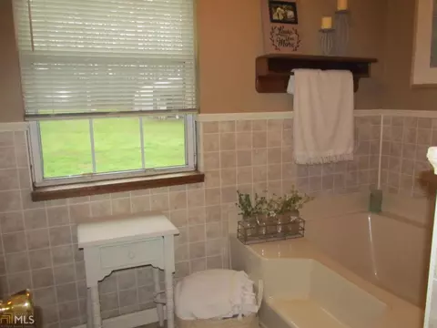 773 Waterview Dr, Lagrange, GA 30240 photo 11