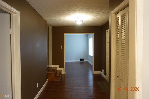 2201 Carmen Ct, Morrow, GA 30260 photo 2