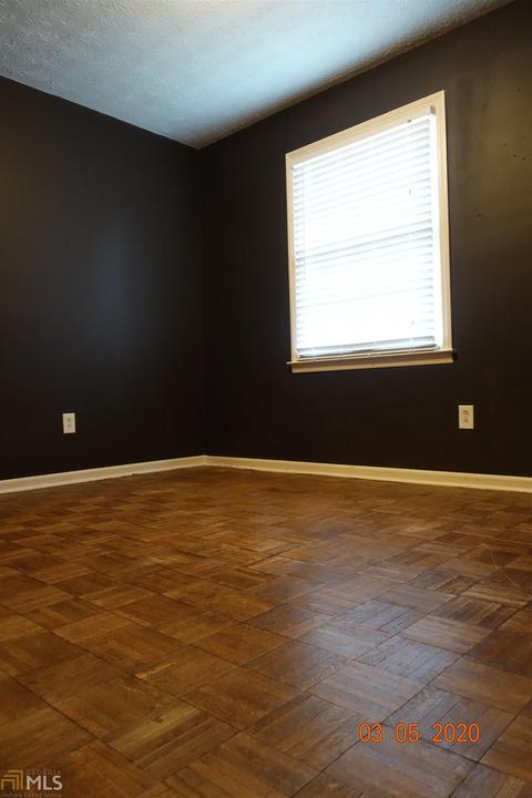 2201 Carmen Ct, Morrow, GA 30260 photo 9