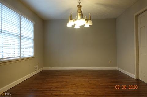 2201 Carmen Ct, Morrow, GA 30260 photo 4