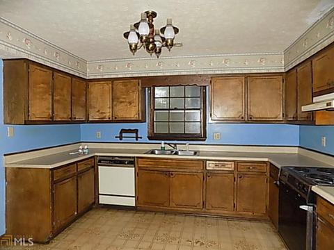 100 Meadowland Trl, Lagrange, GA 30240 photo 3