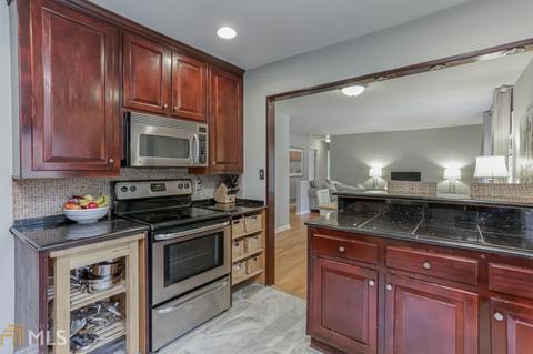 1992 Afond Ct, Chamblee, GA 30341 photo 9