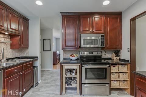 1992 Afond Ct, Chamblee, GA 30341 photo 10