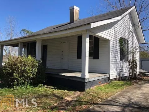 6318 19th Ave, Valley, AL 36854 photo 2