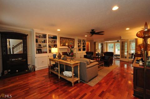 3000 White Oak Ct, Lagrange, GA 30240 photo 2