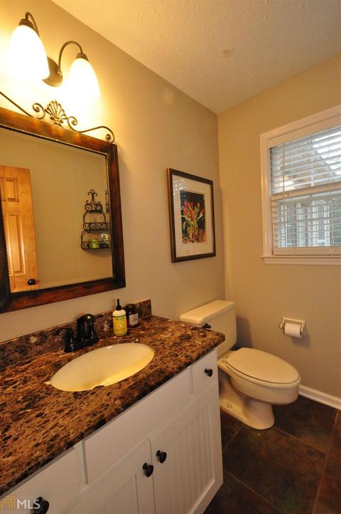 3000 White Oak Ct, Lagrange, GA 30240 photo 9