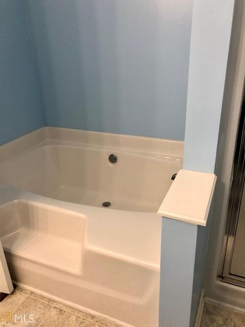 124 Edgemont Dr, Lagrange, GA 30240 photo 3