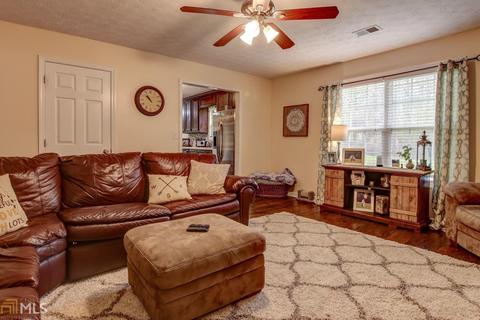 125 Hallmark Ln, Covington, GA 30014 photo 8