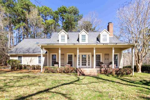 1025 Riverside Dr, Lagrange, GA 30240 photo 1