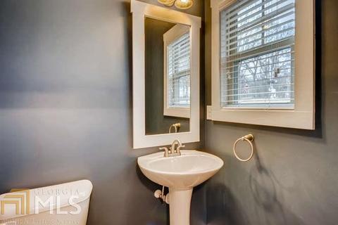 13 E Murphy St, Newnan, GA 30263 photo 17
