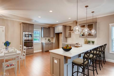 13 E Murphy St, Newnan, GA 30263 photo 8