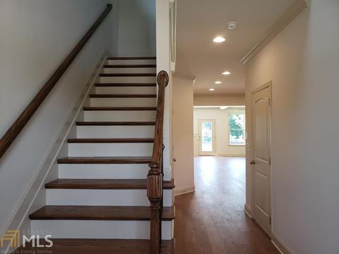 4360 Thacker Ln, Suwanee, GA 30024 photo 2