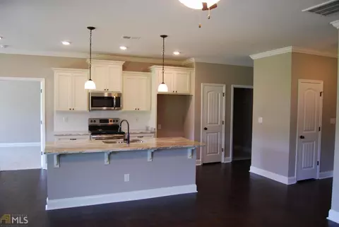 7168 Wimpy Rd, Macon, GA 31216 photo 2